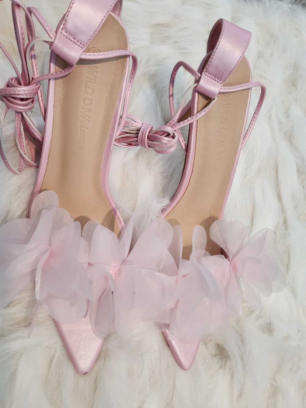 Wild Diva Pink Floral Lace-Up Pointed Toe Heels Size 9